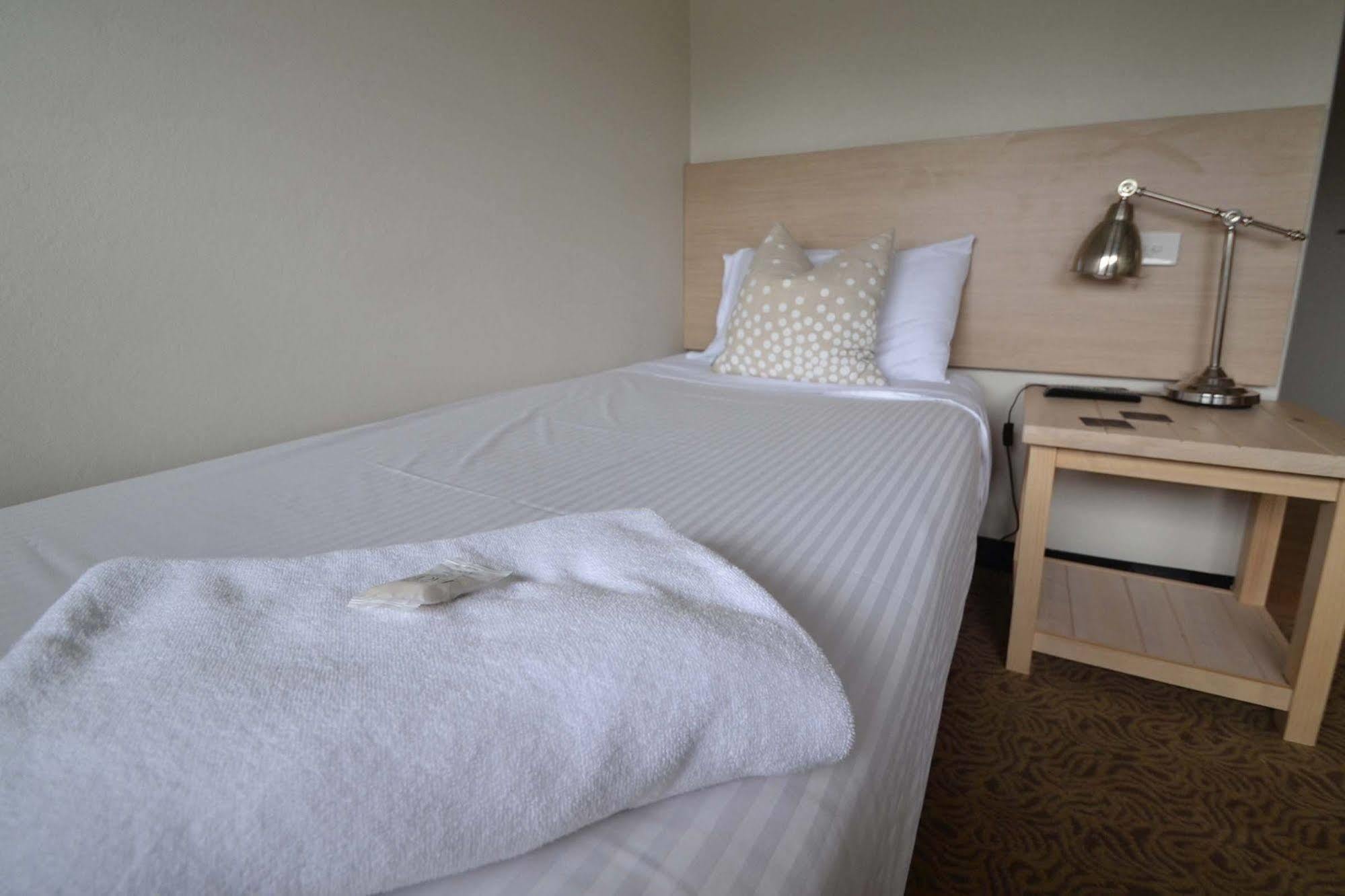 Crossroads Hotel 3*